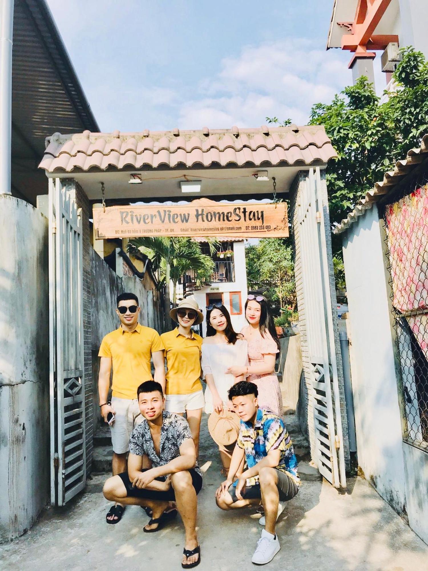 Riverview Homestay Dong Hoi Esterno foto