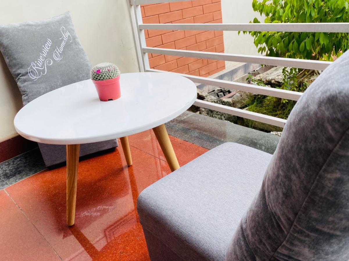 Riverview Homestay Dong Hoi Esterno foto
