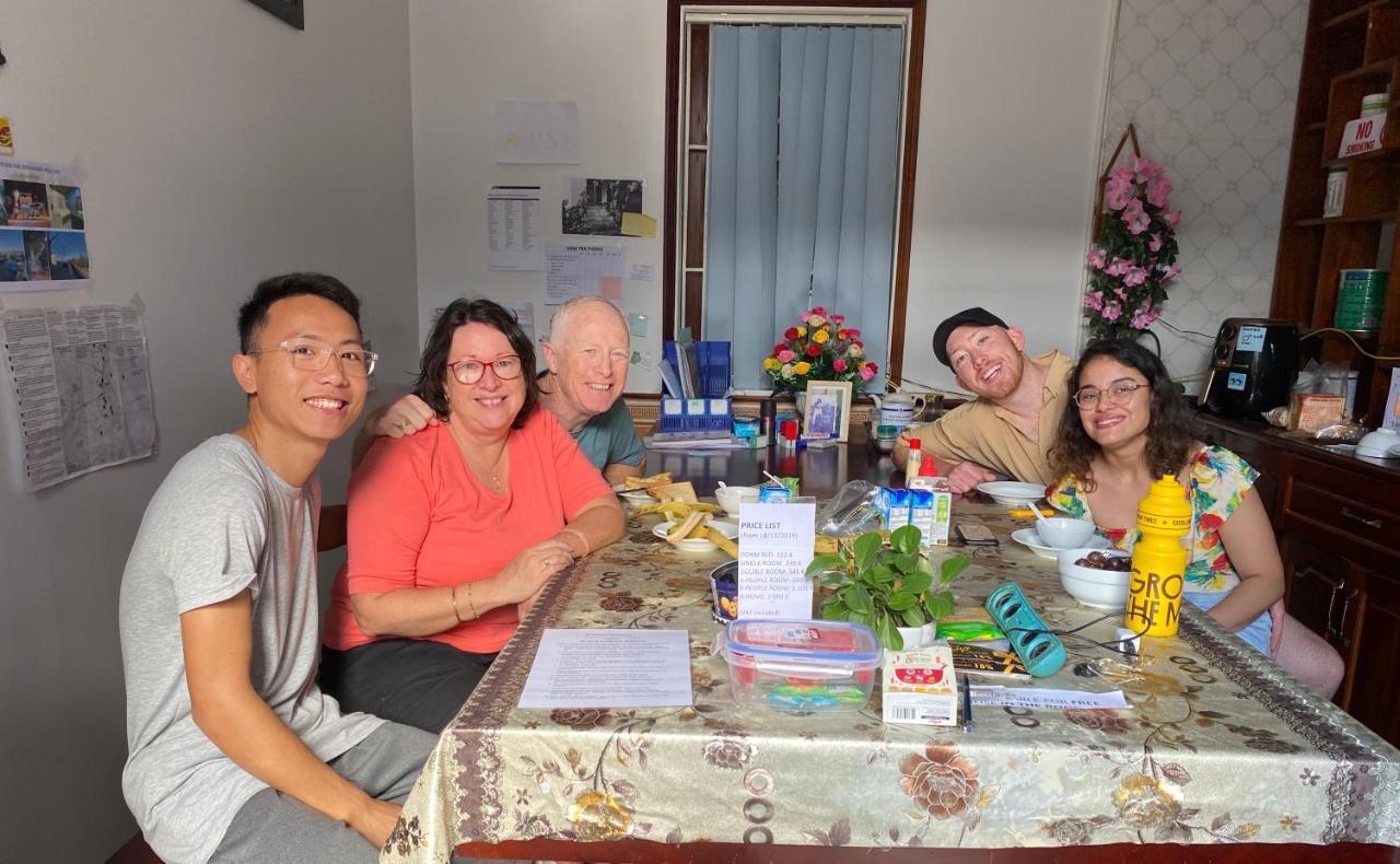 Riverview Homestay Dong Hoi Esterno foto